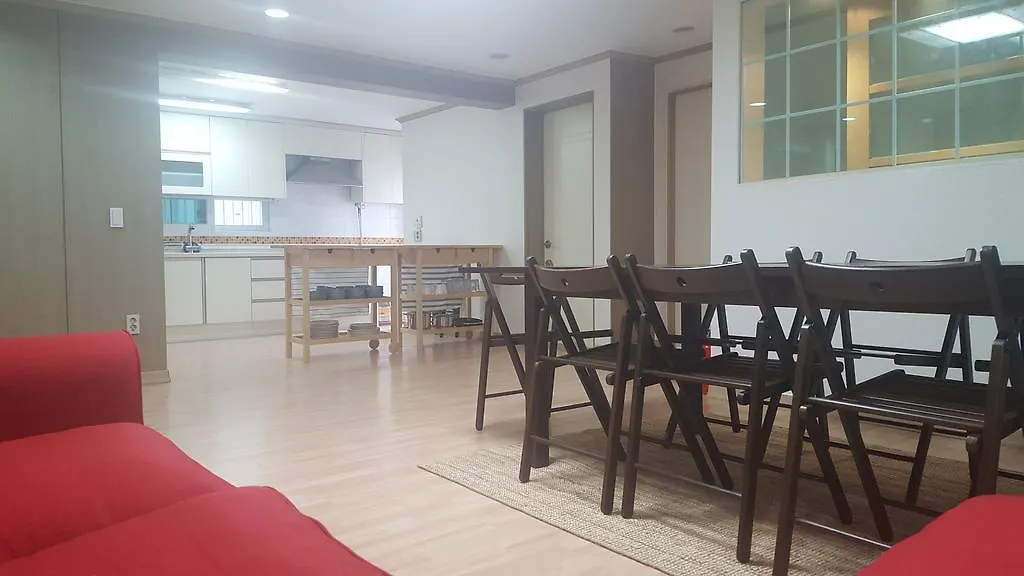 Seoul Forest Guesthouse Hostel